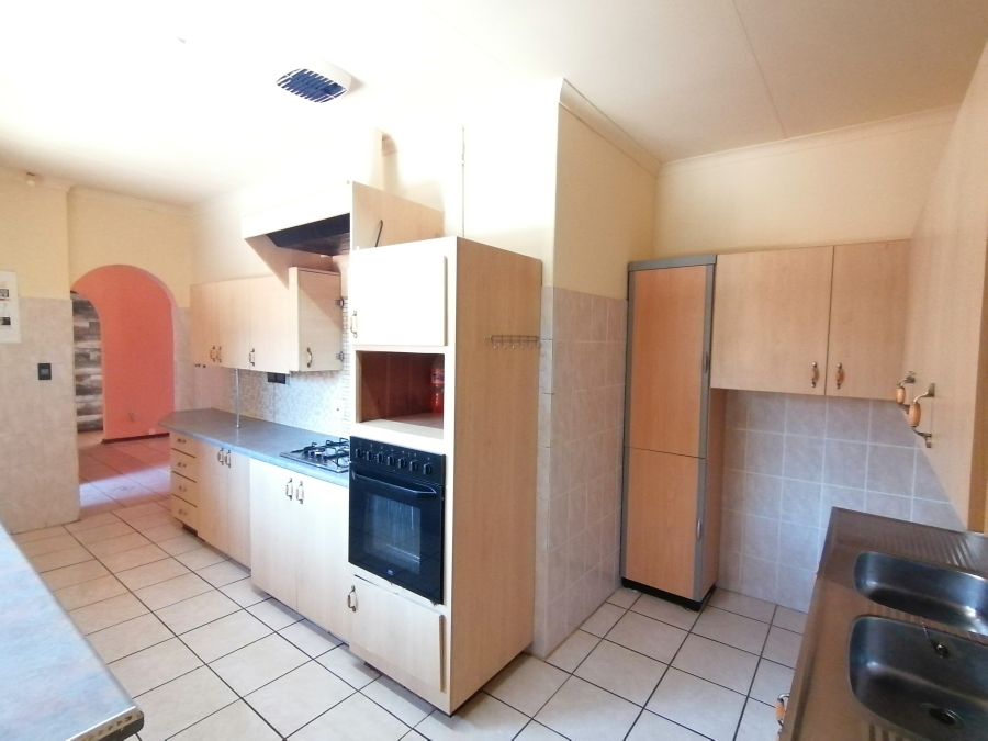 3 Bedroom Property for Sale in Orkney Park North West